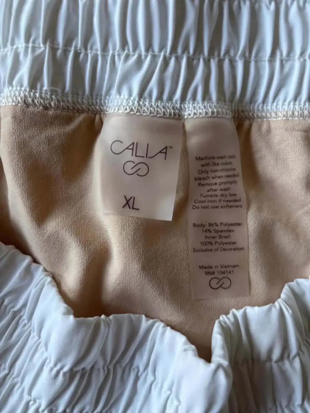 CALIA Women's Mid Rise Infinity Run Shorts - White - Size XL